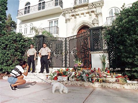 versace died|what happened to versace's killer.